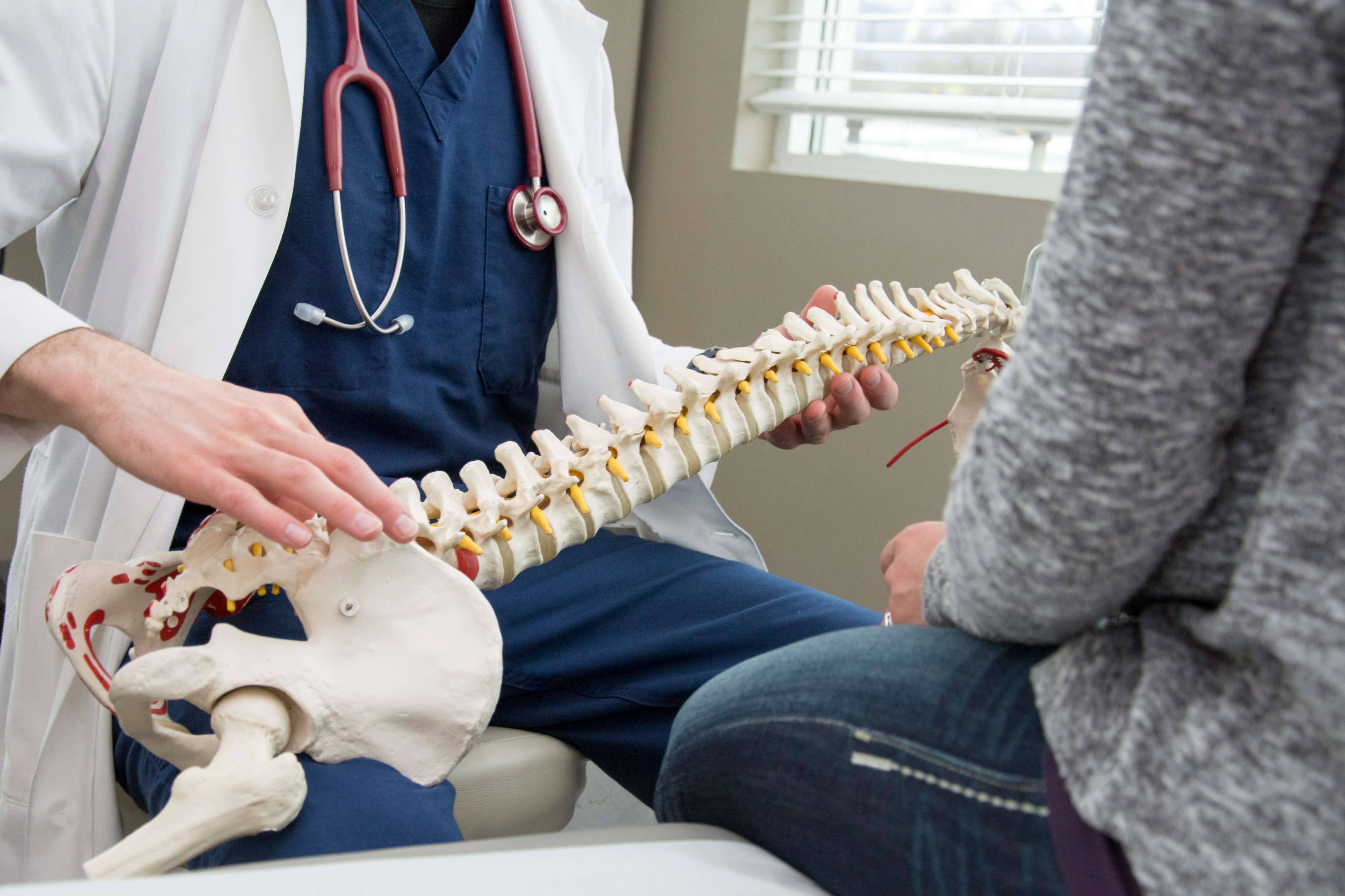 How to Improve Payroll Compliance in Your Chiropractic Clinic